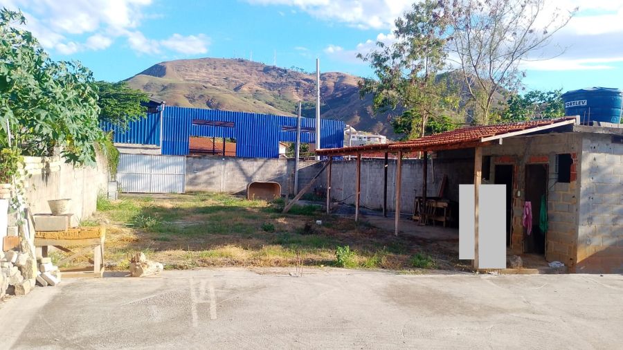 Terreno - Venda - Beira Rio - Tr�s Rios - RJ